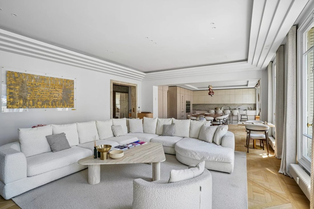 Apartment in Invalides, Paris 7e Arrondissement, Paris 3 - 18251132