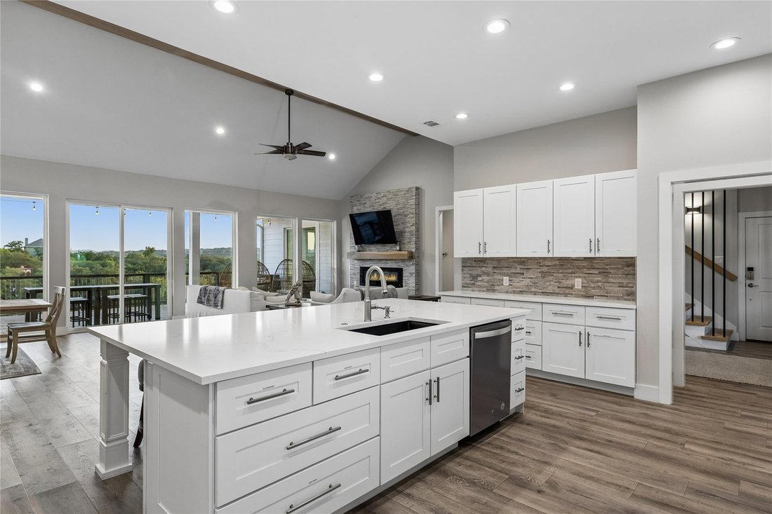 House in Austin, Texas, United States 5 - 18506096
