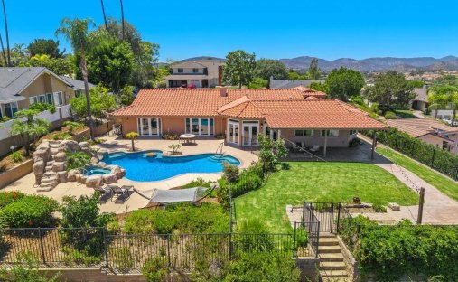 Maison à Poway, Californie, États-Unis 1