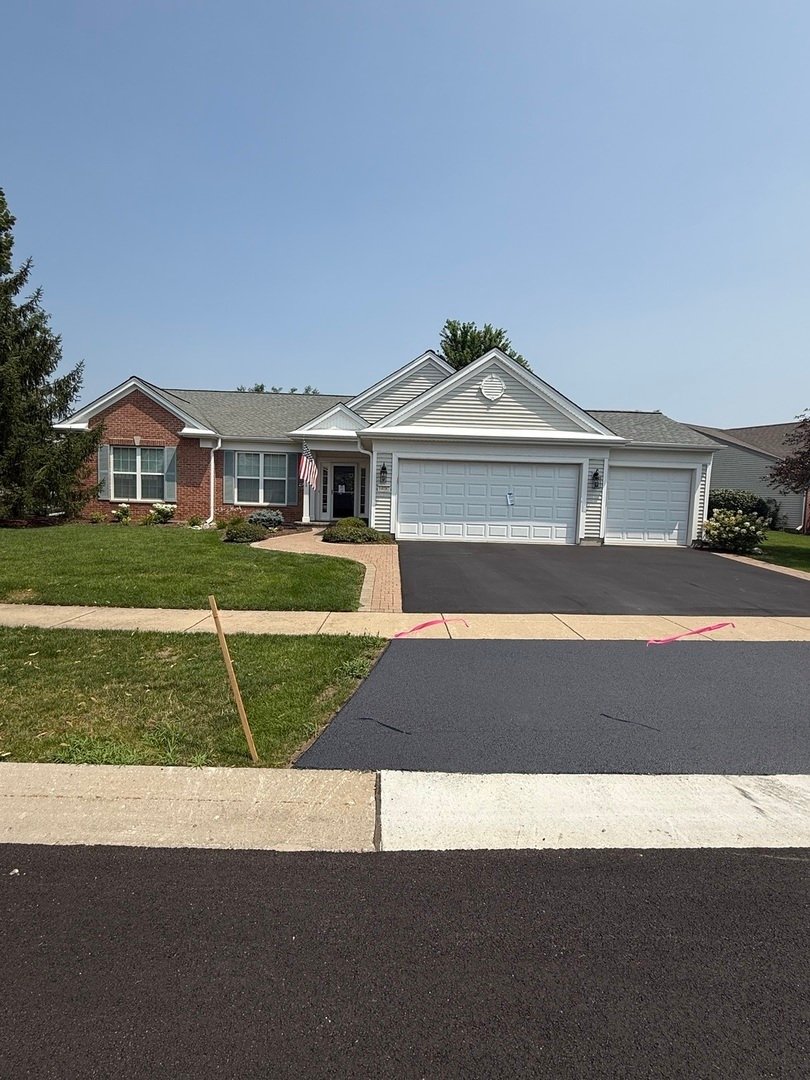 House in Huntley, Illinois, United States 1 - 18505732