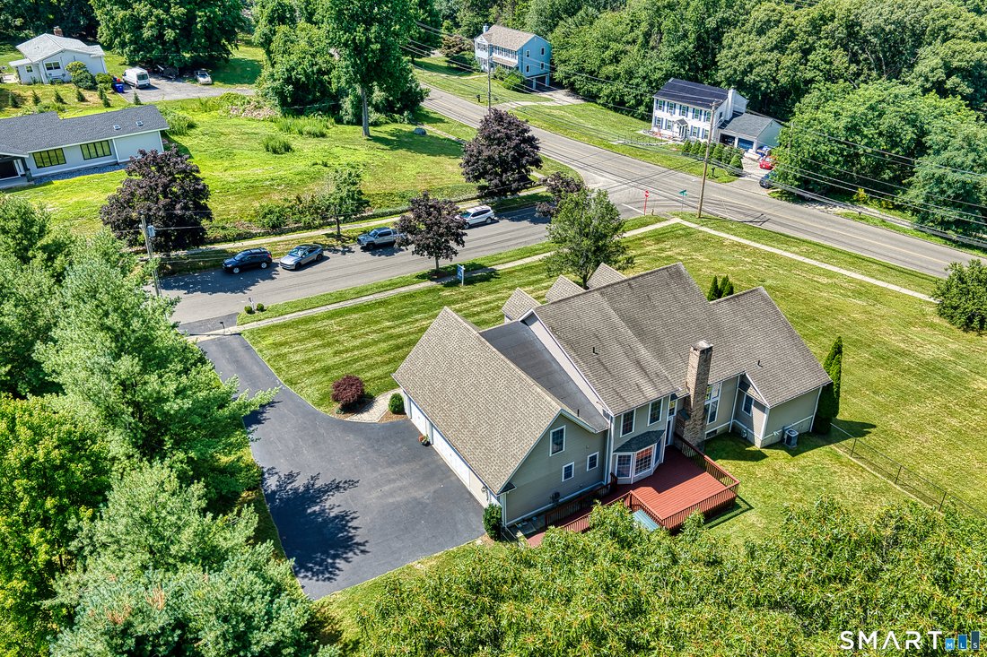 House in Stratford, Connecticut, United States 4 - 18505870