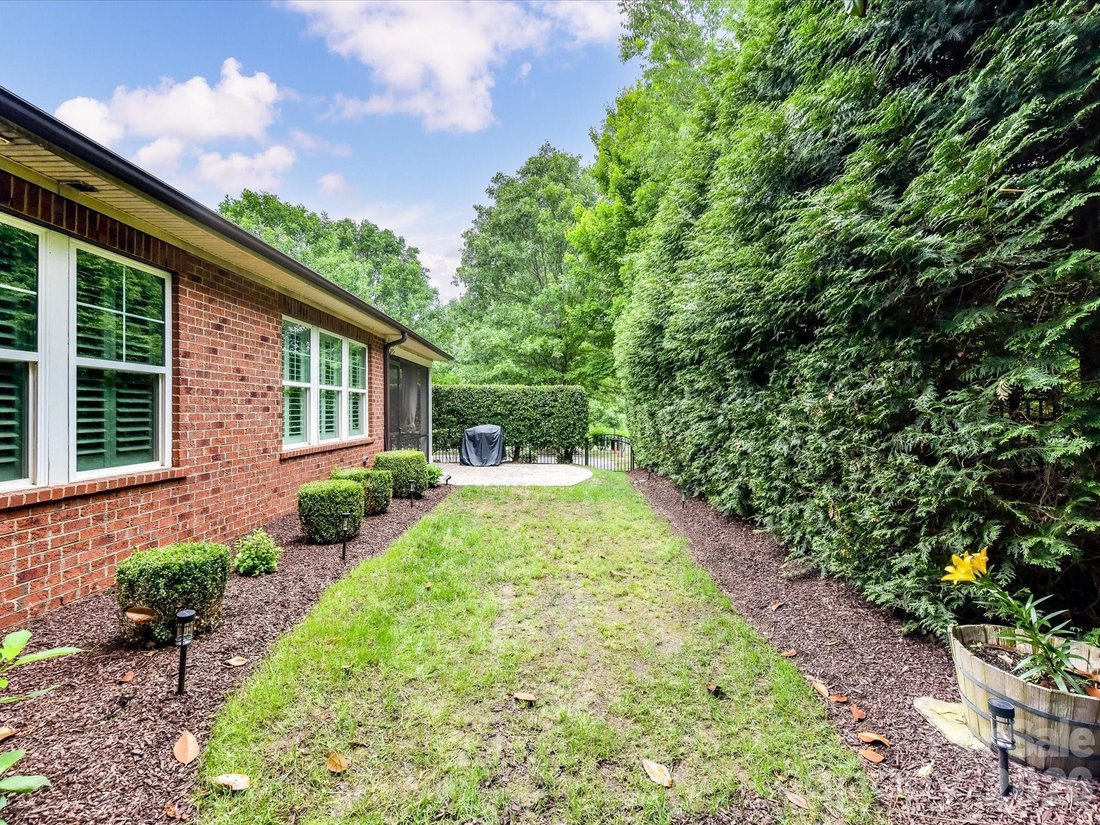 House in Cornelius, North Carolina, United States 4 - 18505943
