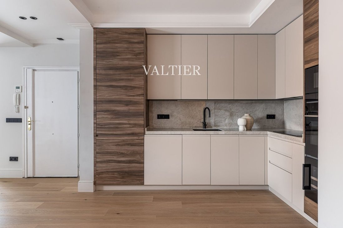Apartment in Chamberi, Madrid, Spain 4 - 18358089