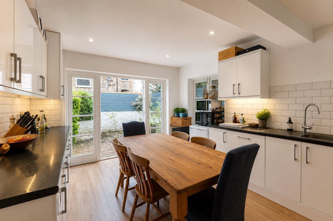 House in Walham Green, Hammersmith and Fulham, England 3 - 18505467