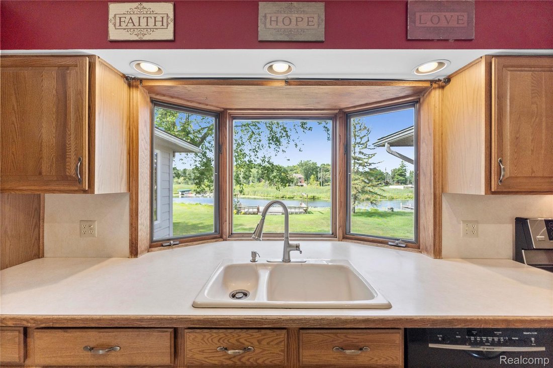 House in Fenton, Michigan, United States 5 - 18488325