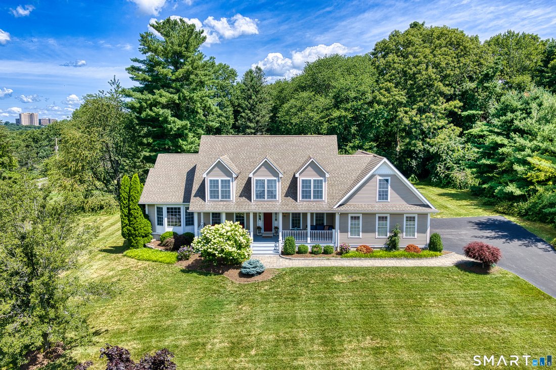 House in Stratford, Connecticut, United States 1 - 18505870