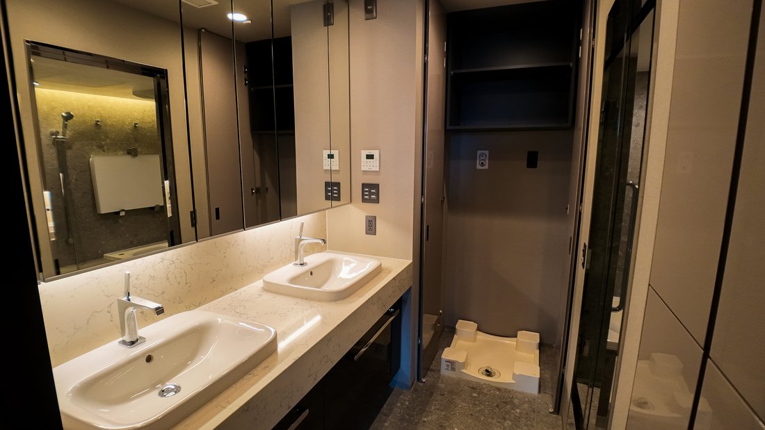 Condo in Minato City, Tokyo, Japan 4 - 18506561