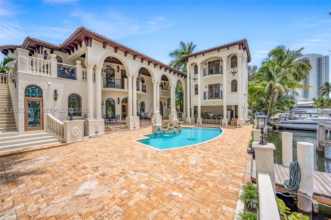 Maison à Golden Beach, Floride, États-Unis 1 - 18506462