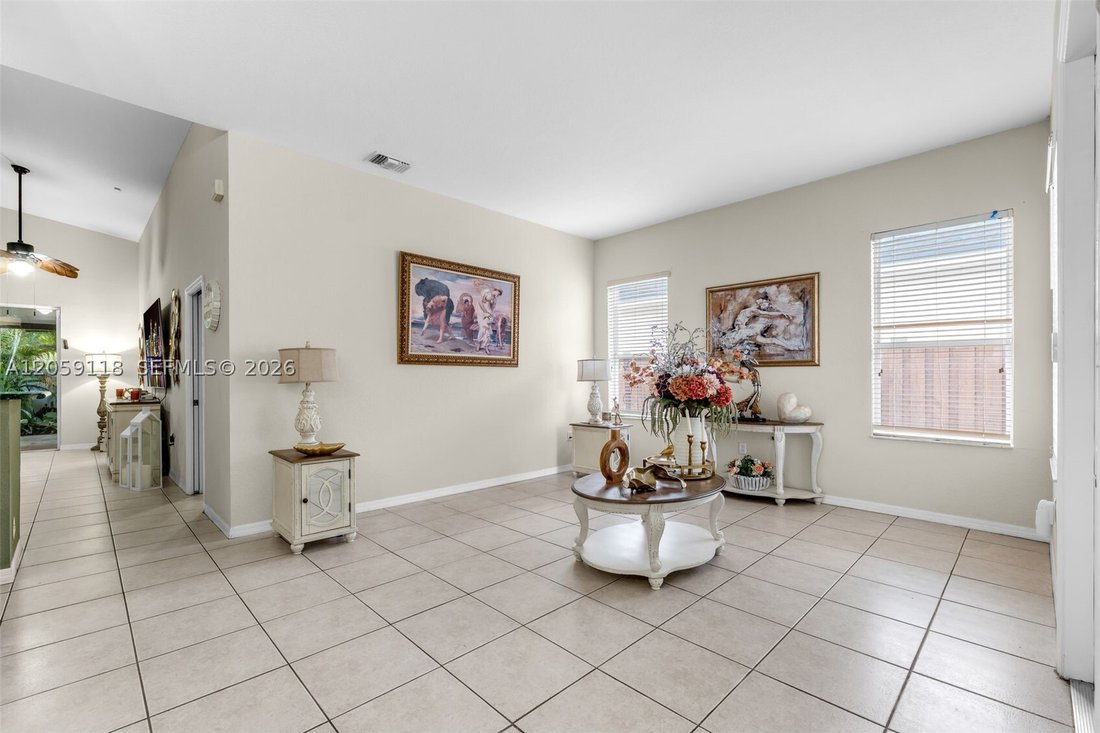House in Miami, Florida, United States 4 - 18506472
