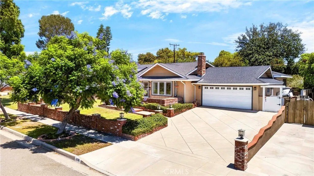 House in Fullerton, California, United States 2 - 18499203