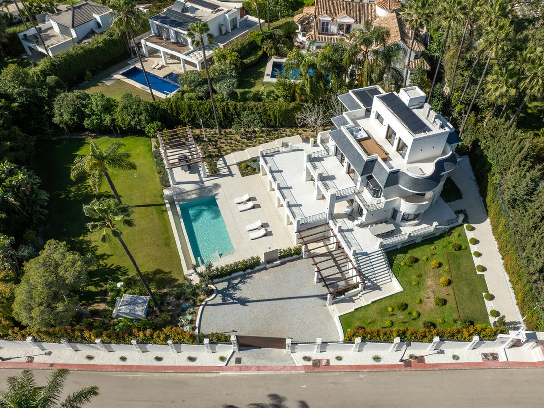 Villa in Nueva Andalucia, Marbella, Spain 5 - 18506600