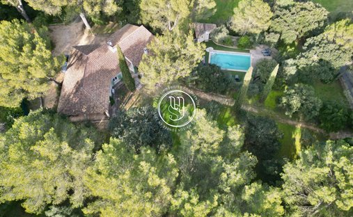 Villa in Uzès, Occitania, France 1