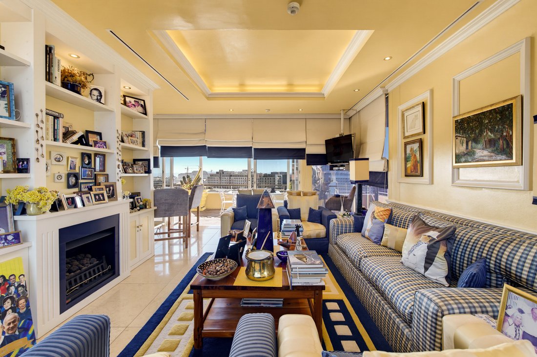 Townhouse in Cape Town, Western Cape, South Africa 5 - 18506562