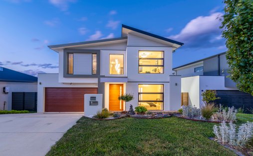 House in Denman Prospect, Australian Capital Territory, Australia 1