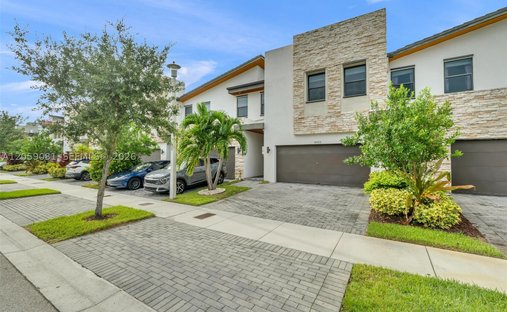 Casa en Doral, Florida, Estados Unidos 1
