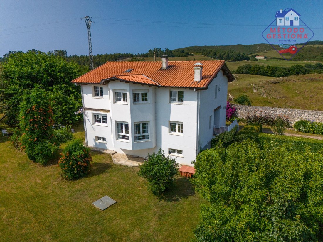 House in Santillana del Mar, Cantabria, Spain 3 - 15805143