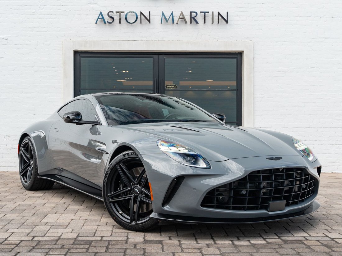 Coupe in Beverly Hills, CA, United States 1 - 18430645