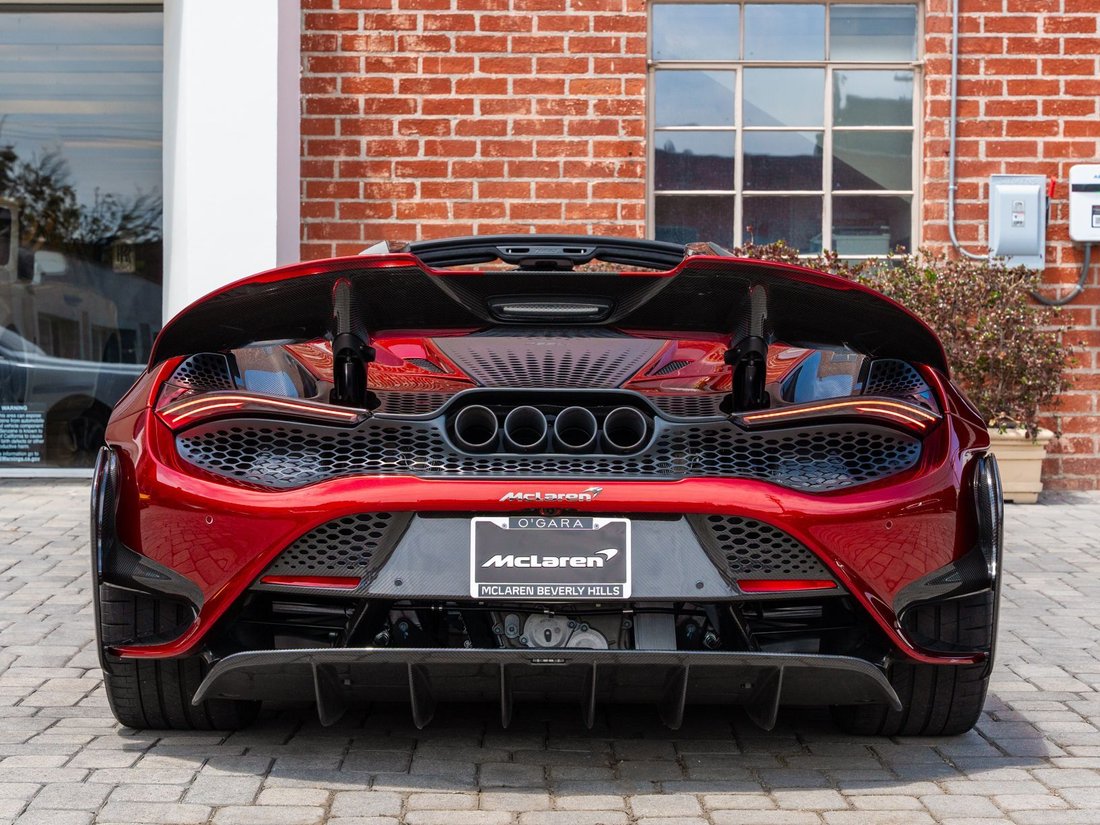 Cabriolet in Beverly Hills, CA, United States 5 - 18506409