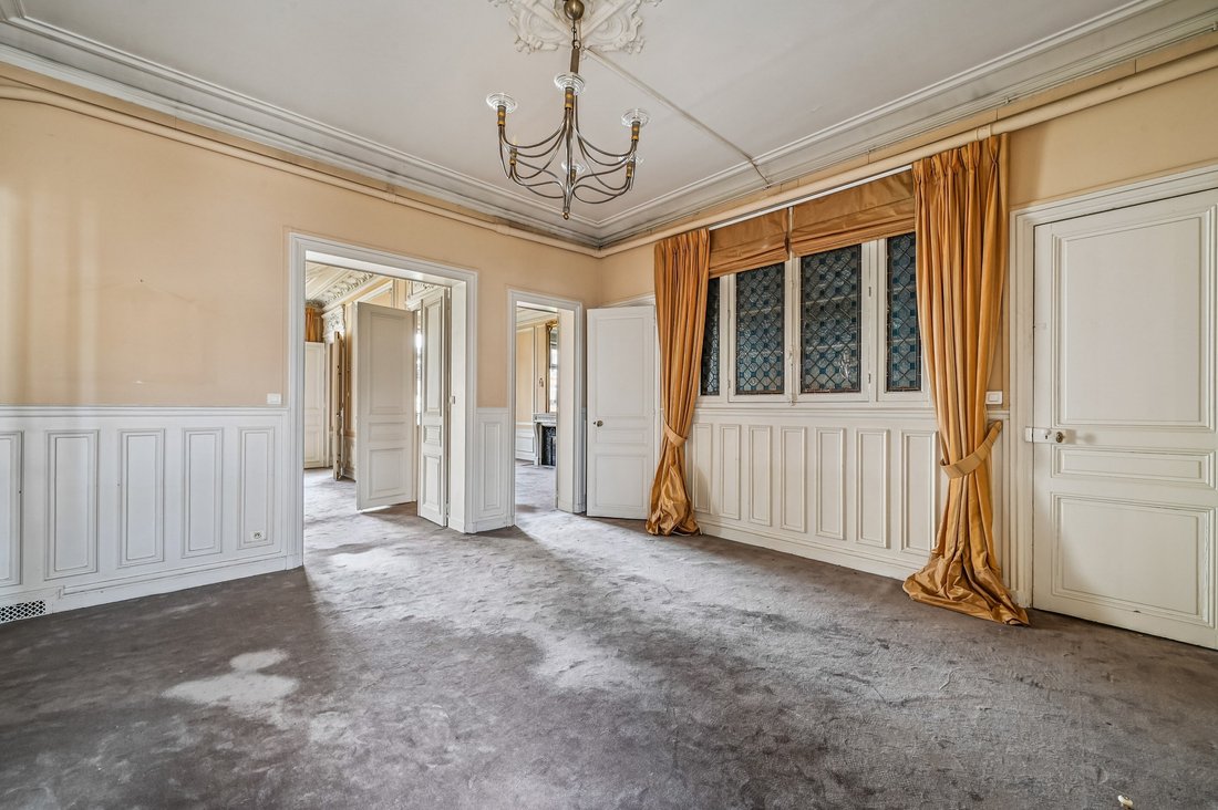Apartment in Bois de Boulogne, Paris 16e Arrondissement, Paris 4 - 18506523