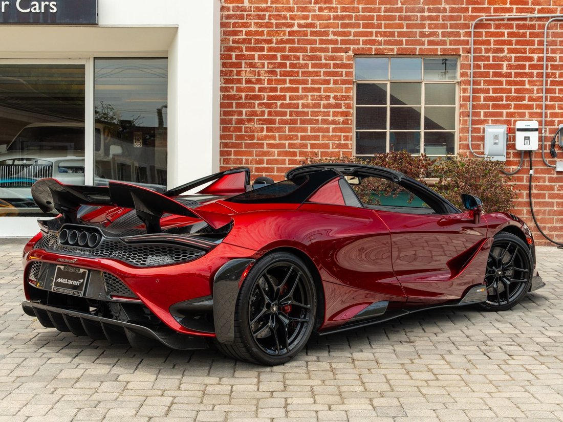 Cabriolet in Beverly Hills, CA, United States 4 - 18506409