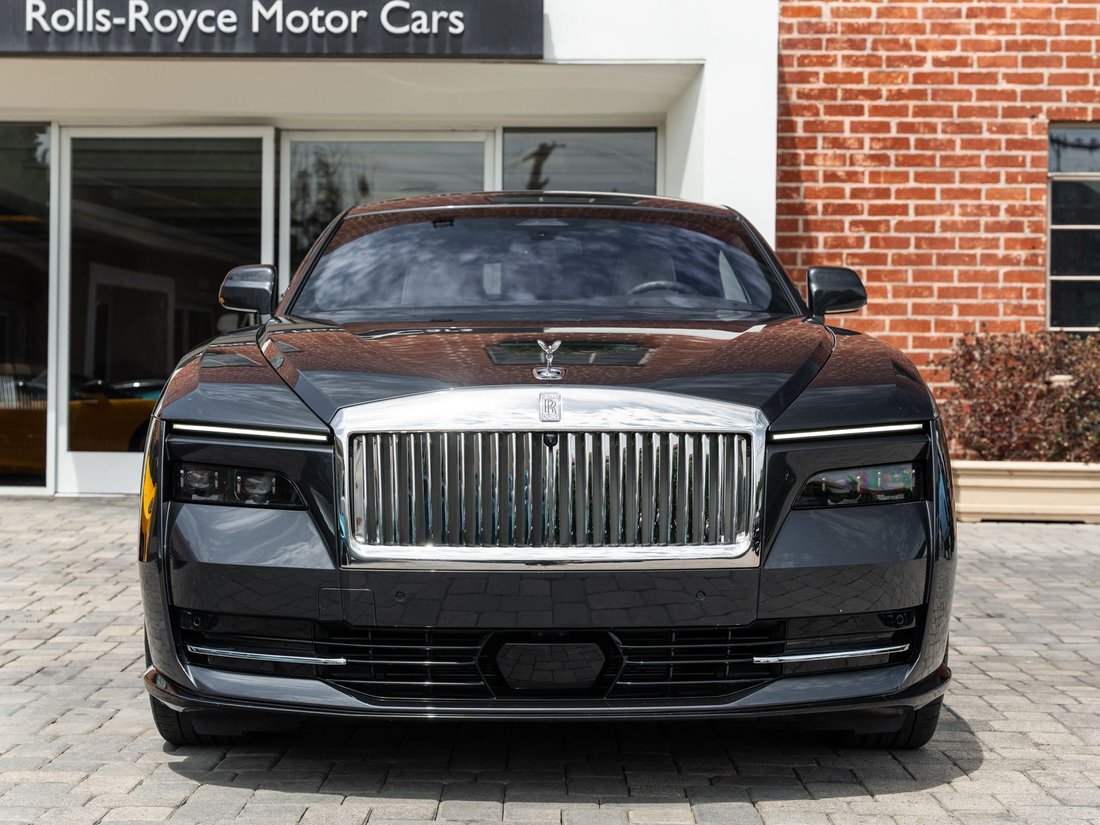 Coupe in Beverly Hills, CA, United States 5 - 18506492
