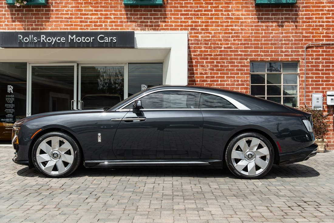Coupe in Beverly Hills, CA, United States 3 - 18506492