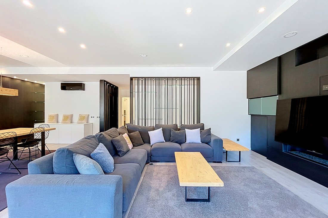 Apartment in Andorra la Vella, Andorra la Vella, Andorra 4 - 18506568