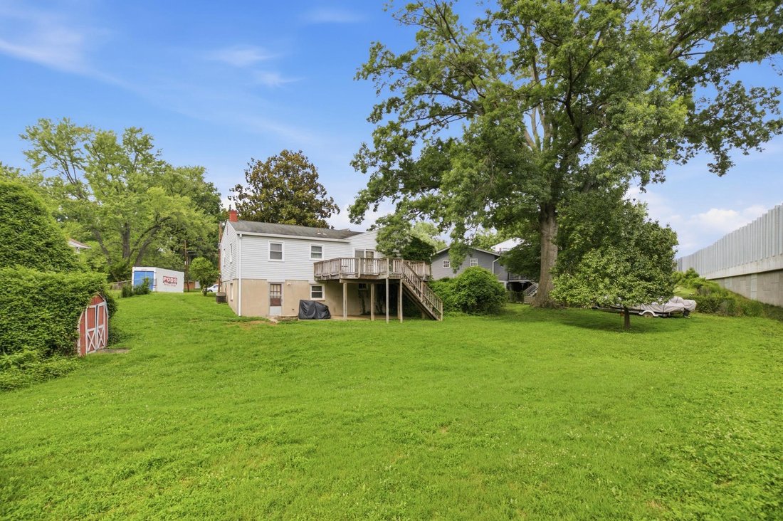 Vienna, Virginia, United States 1 - 18506515