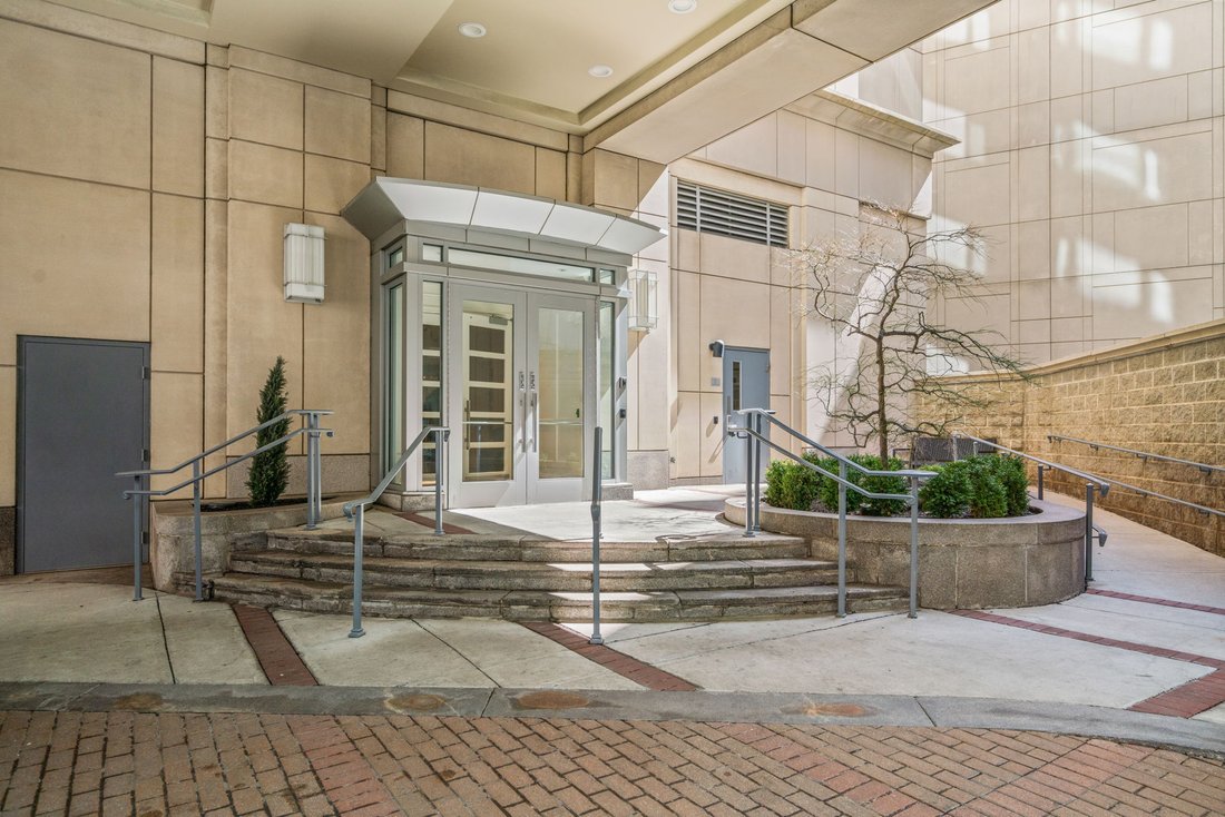 Condo in Boston, Massachusetts, United States 4 - 18506567