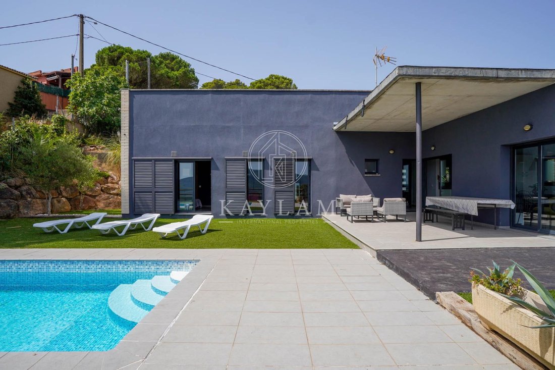 House in Lloret de Mar, Catalonia, Spain 3 - 18506627