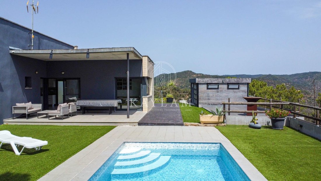 House in Lloret de Mar, Catalonia, Spain 2 - 18506627