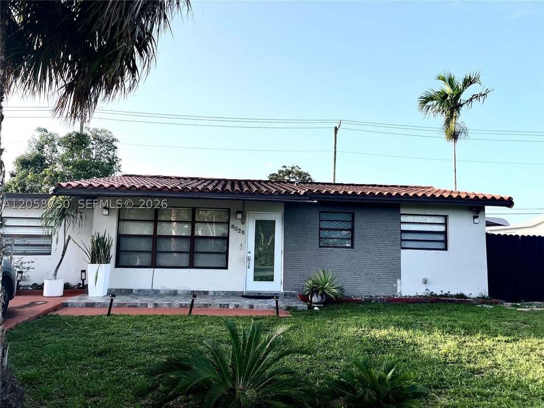 House in Hialeah, Florida, United States 1 - 18506463