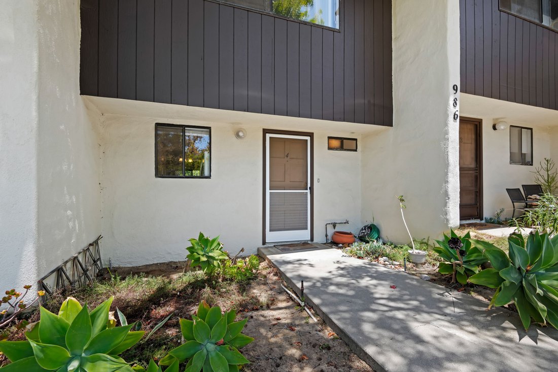 Condo in Santa Barbara, California, United States 1 - 18506544