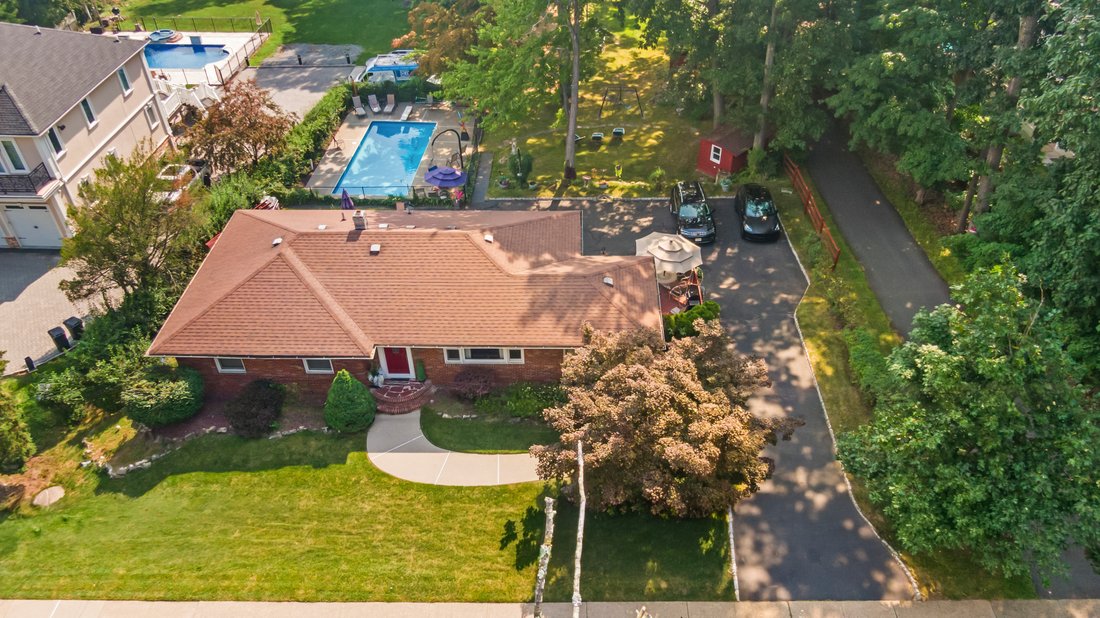 Wayne, New Jersey, United States 2 - 18506538
