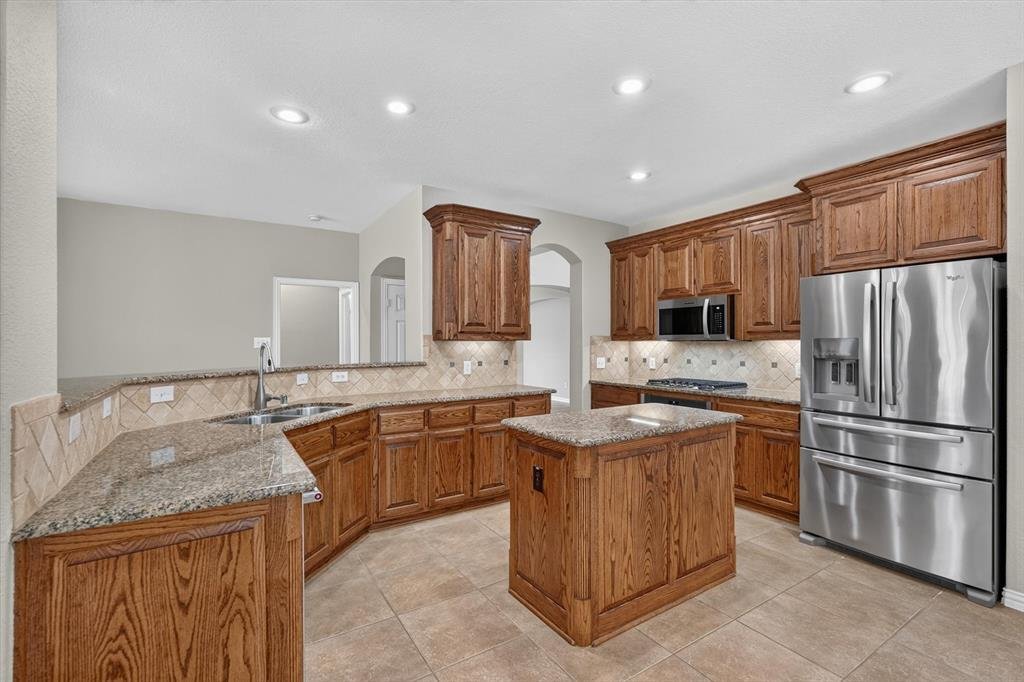 House in Little Elm, Texas, United States 3 - 18506425