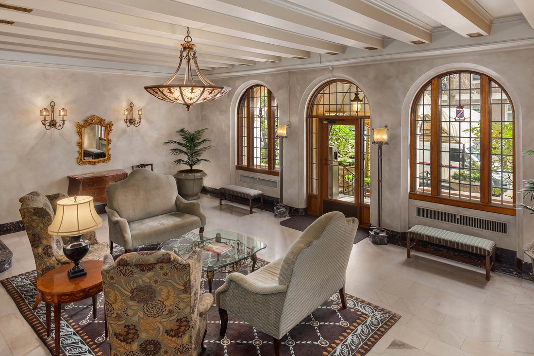 Condo in Seattle, Washington, United States 3 - 18506528