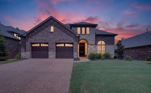 House in Little Elm, Texas, United States 1