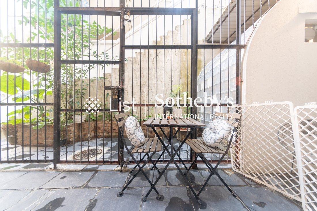 Apartment in Hong Kong, Hong Kong 2 - 18506540