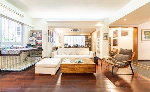 Apartment in Hong Kong, Hong Kong 1