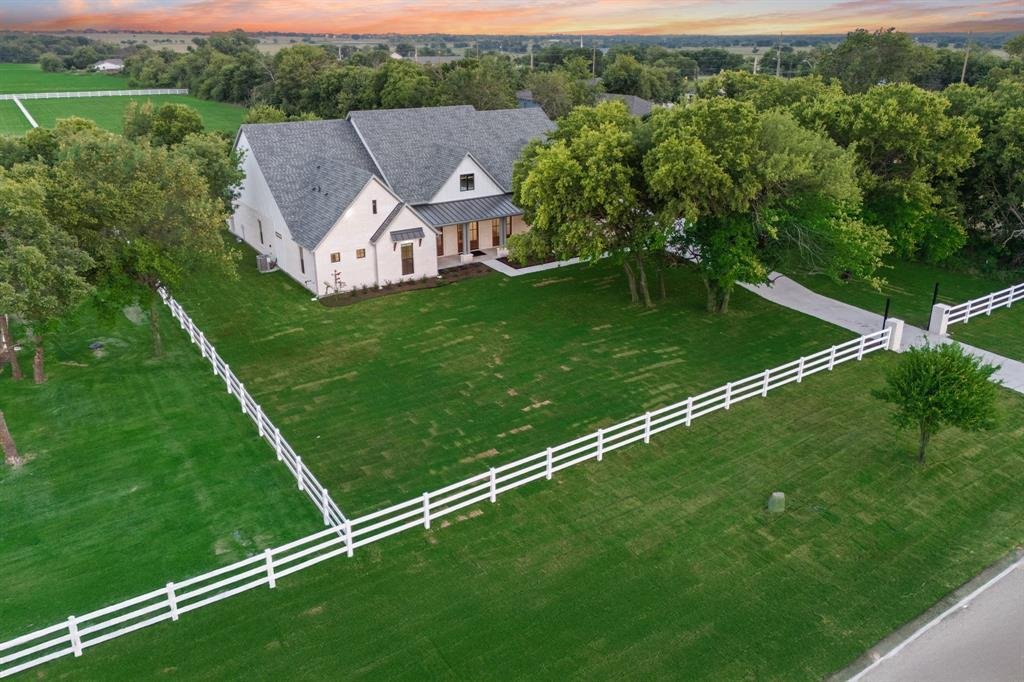 House in Garland, Texas, United States 5 - 18506434