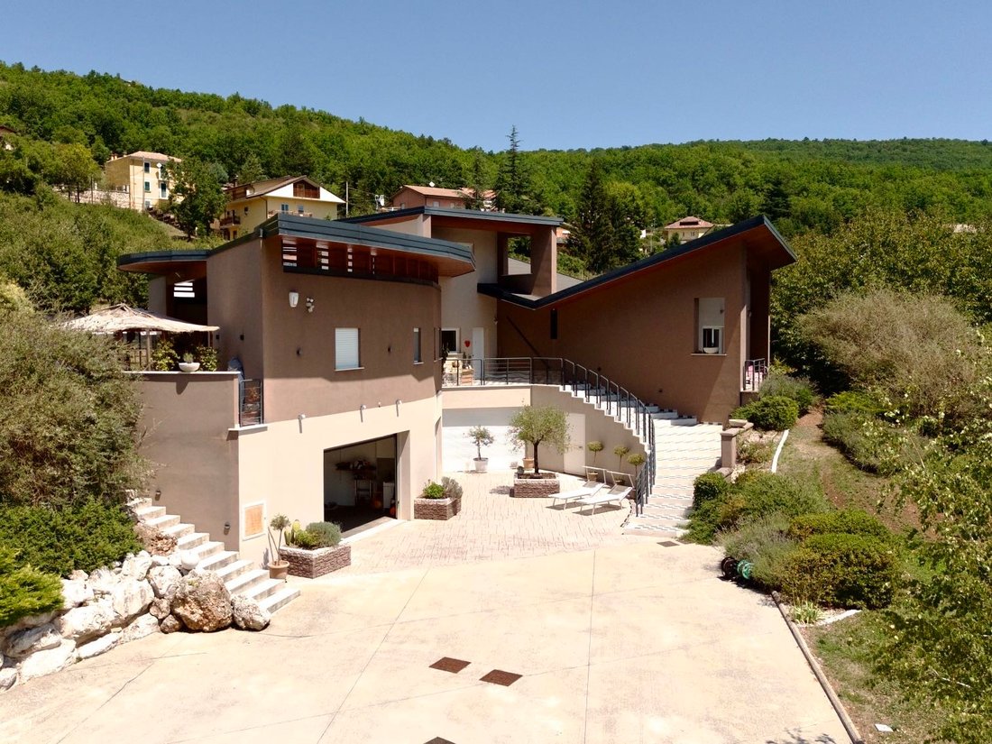 Villa in L'Aquila, Abruzzo, Italy 4 - 18506817