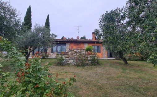 Country House in Fiesole, Tuscany, Italy 1