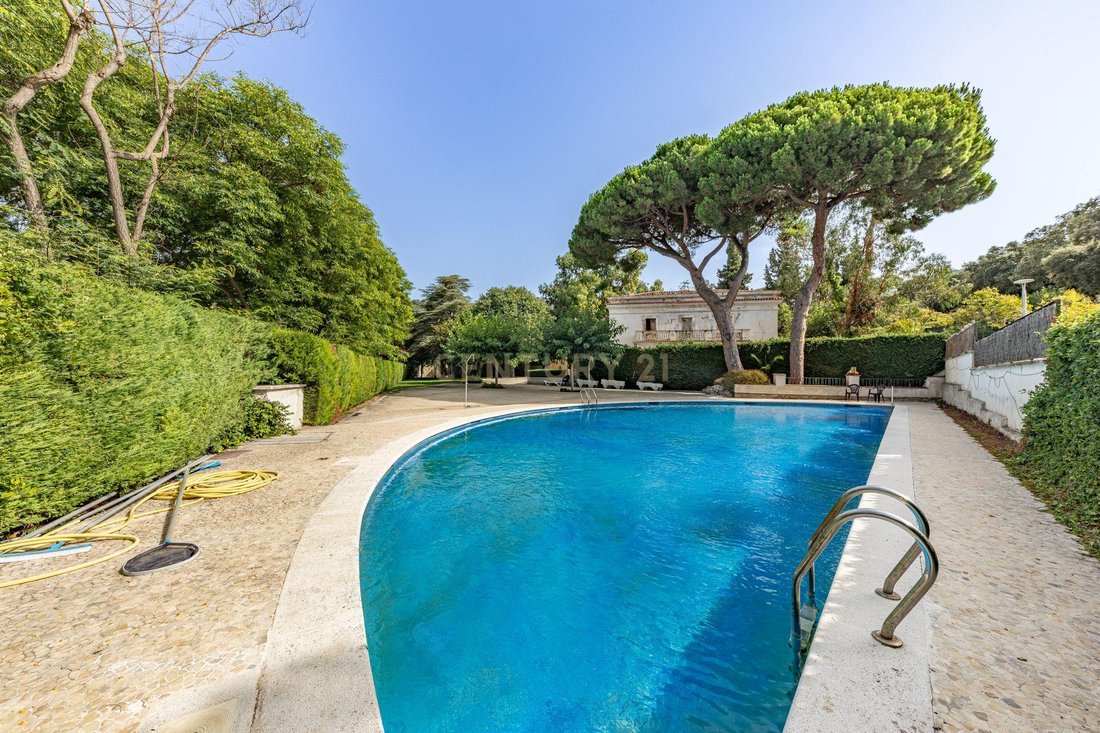 Villa a Cabrils, Catalogna, Spagna 2 - 18506732