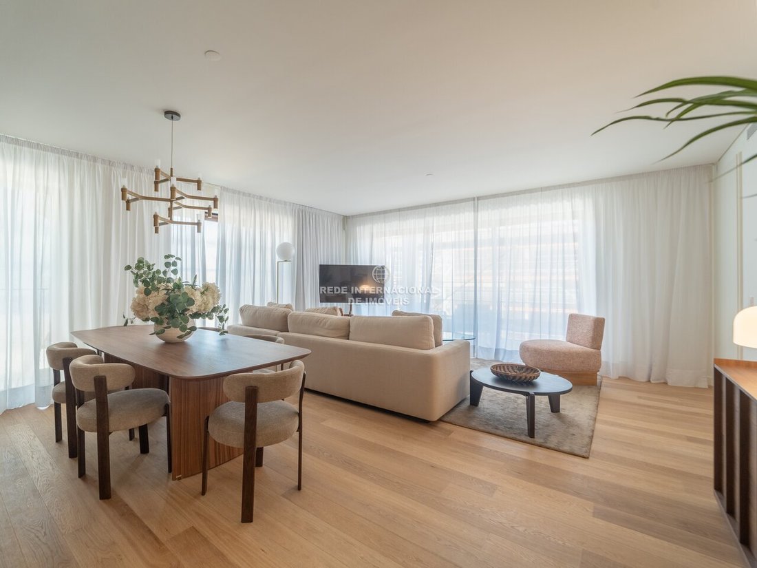 Appartamento a Santa Marinha e Sao Pedro da Afurada, Oporto, Portogallo 2 - 18506777
