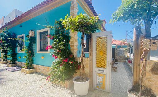 Villa in Nossa Senhora do Populo, Coto e Sao Gregorio, Leiria District, Portugal 1