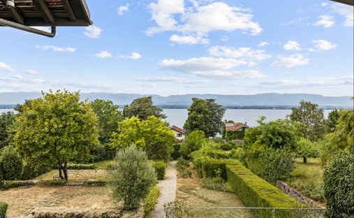 House in Anières, Canton of Geneva, Switzerland 1