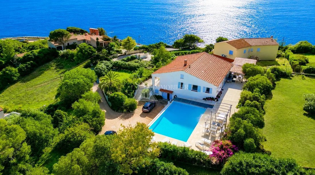 Villa in Cargèse, Corsica, France 1 - 18506959