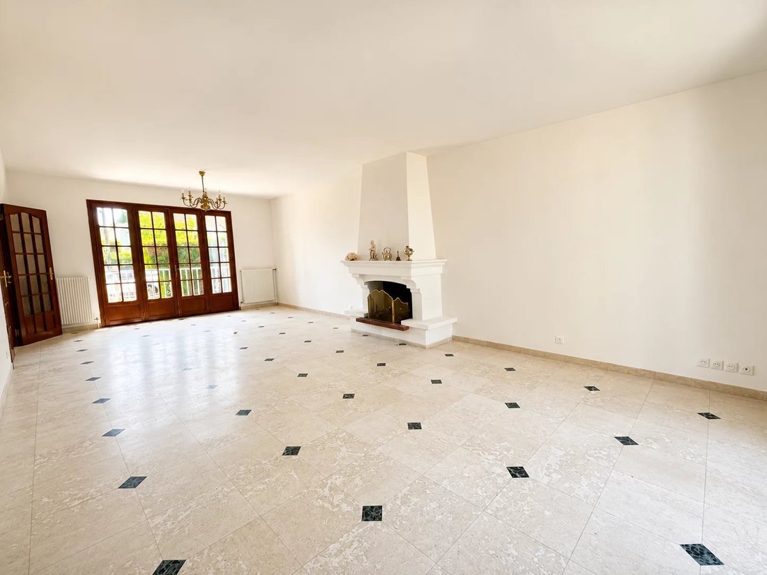 House in Le Plessis-Trévise, Ile-de-France, France 2 - 18506919