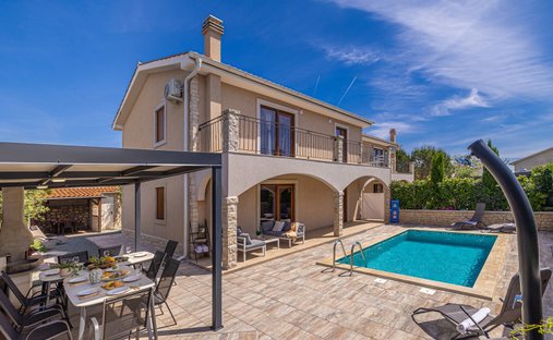 House in Linardici, Primorje-Gorski Kotar County, Croatia 1