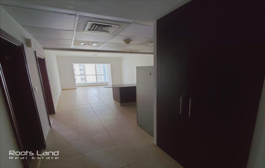 Apartment in Dubai Marina / Marsa Dubai, Dubai, United Arab Emirates 4 - 18506840
